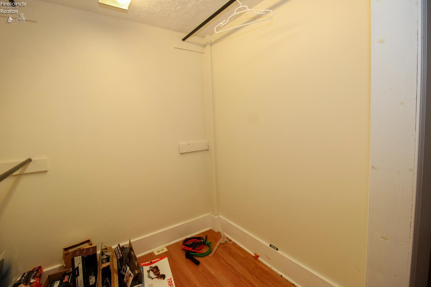 Amherst, Ohio 44001, United States, 3 Bedrooms Bedrooms, ,1 BathroomBathrooms,Residential,Active,156950