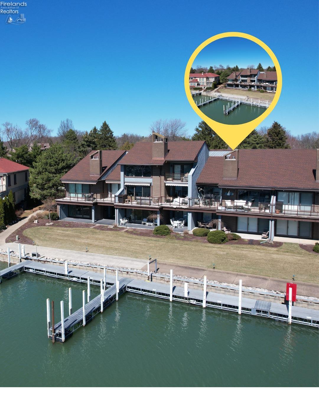 3246 N Marina View Drive, Port Clinton, Ohio image 2