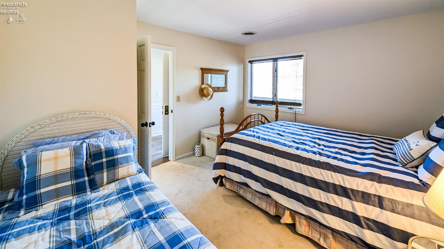3246 N Marina View Drive, Port Clinton, Ohio image 20