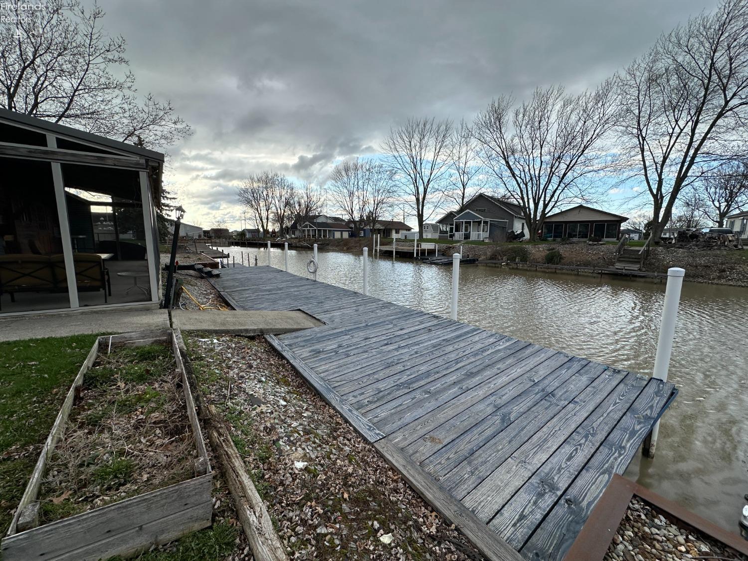 3085 E Canal Road, Port Clinton, Ohio image 10