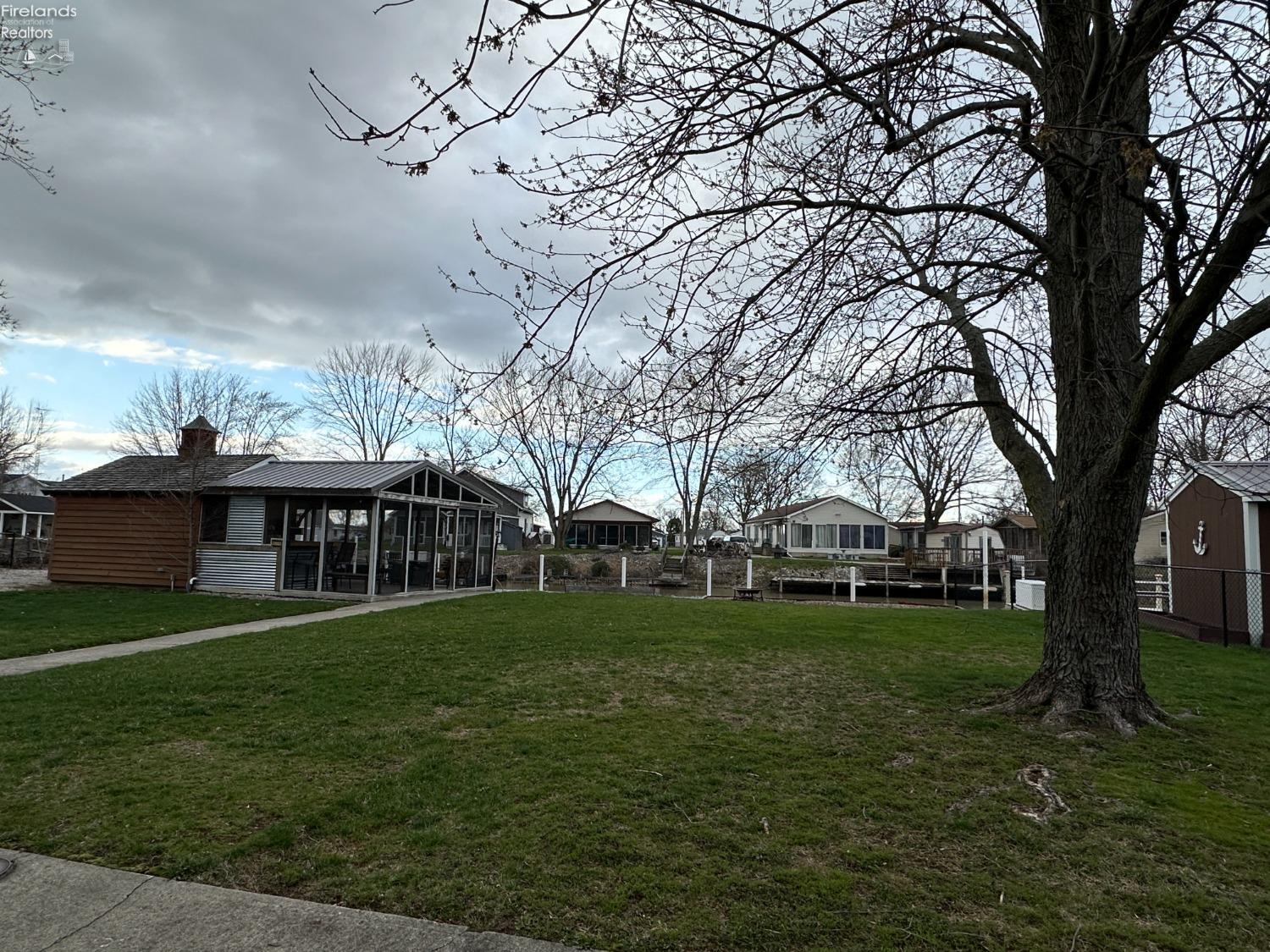 3085 E Canal Road, Port Clinton, Ohio image 7