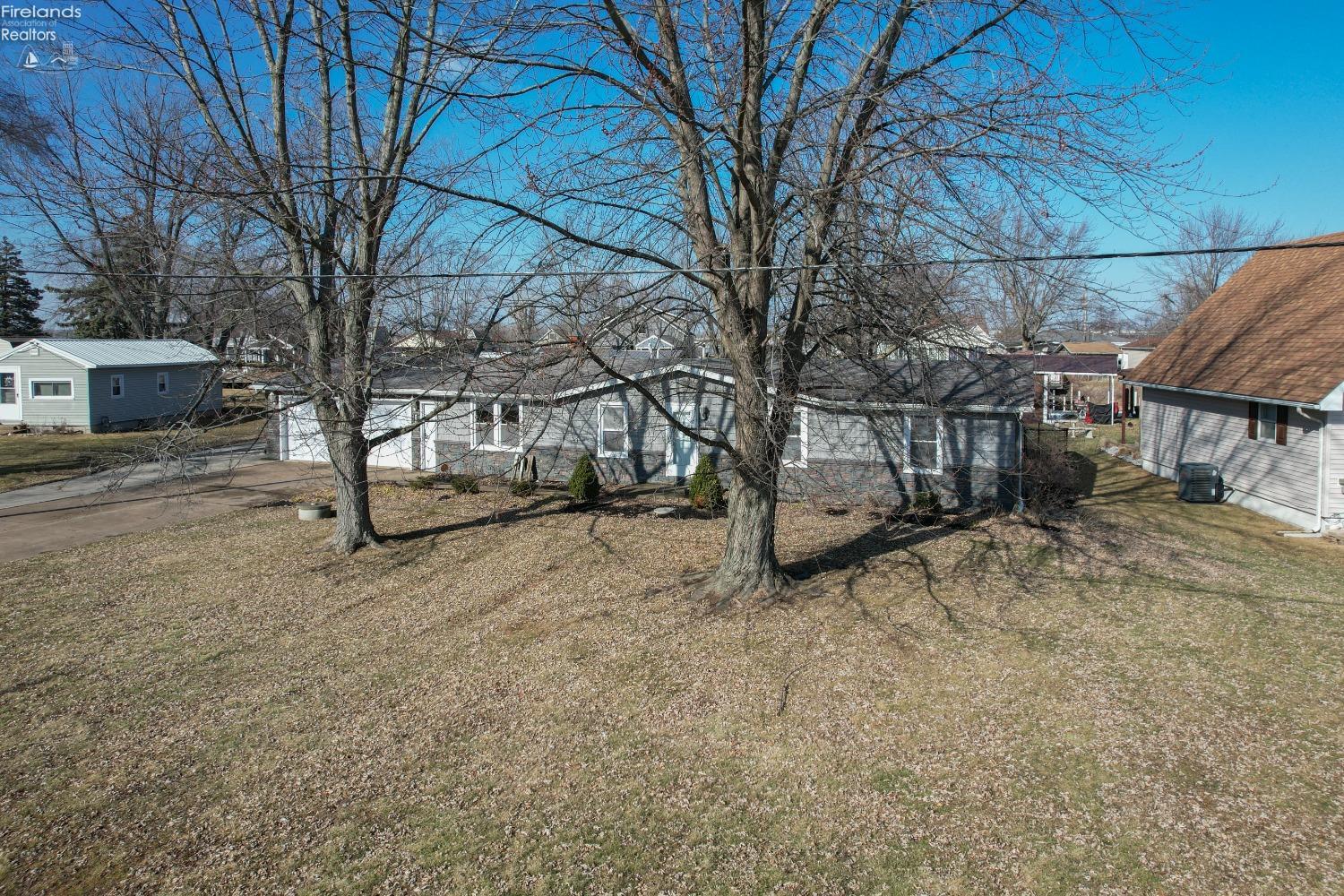 3085 E Canal Road, Port Clinton, Ohio image 30