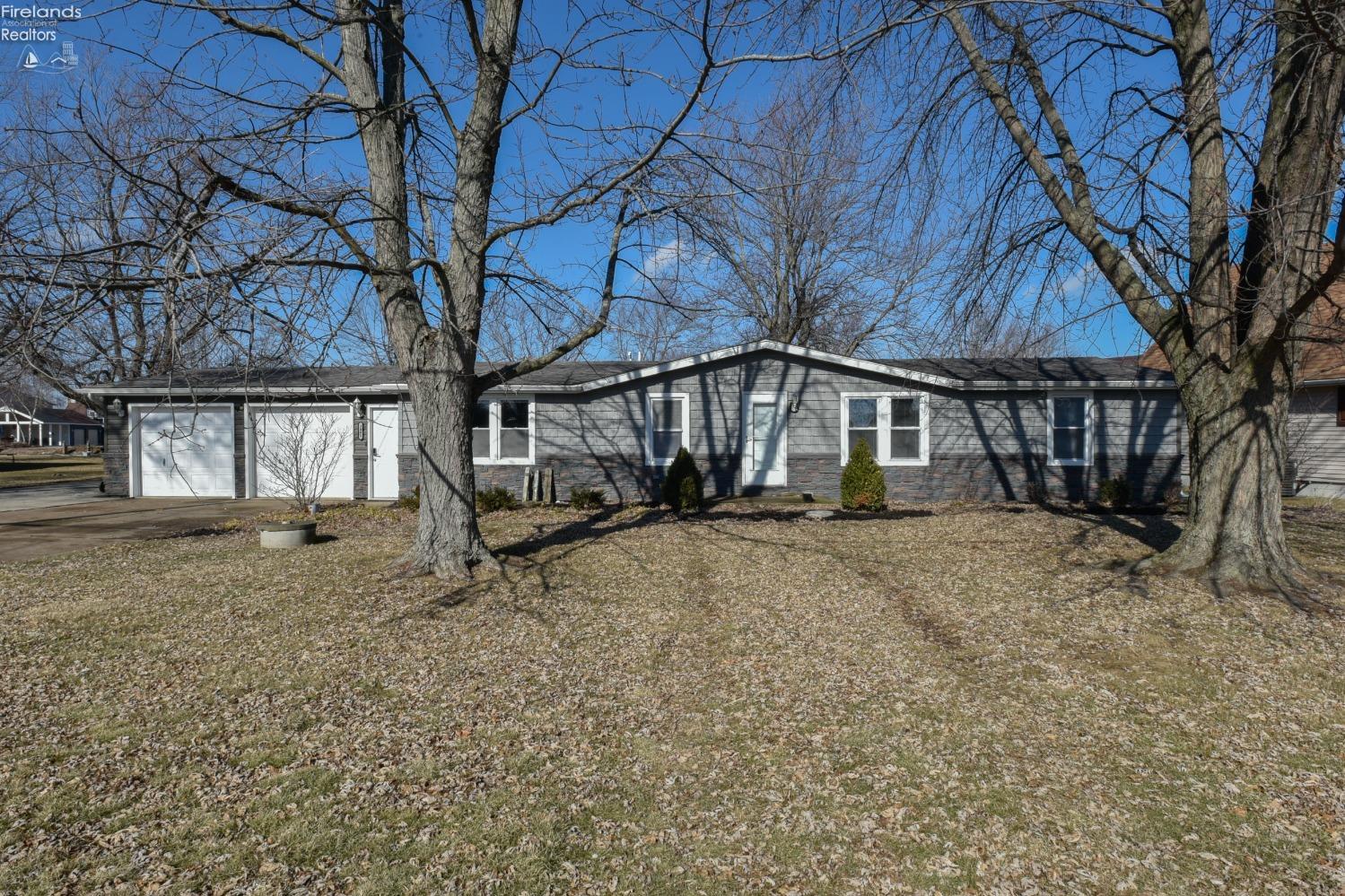 3085 E Canal Road, Port Clinton, Ohio image 4