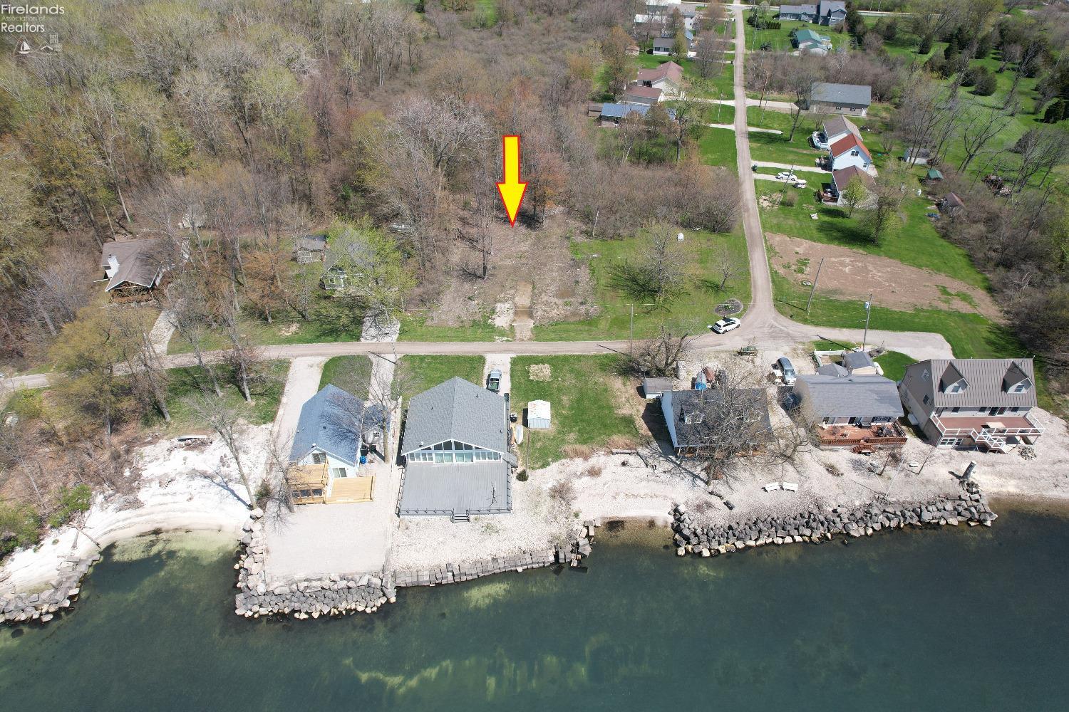 1053 Harborview Drive, Middle Bass Island, Texas image 1