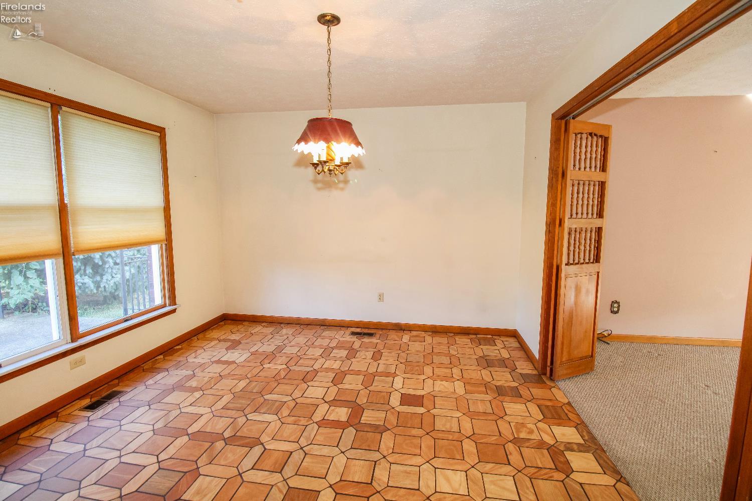 Sandusky, Ohio 44870, United States, 3 Bedrooms Bedrooms, ,3 BathroomsBathrooms,Residential,Coming Soon,219027