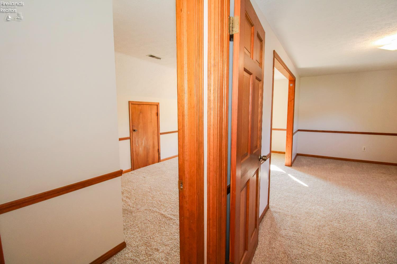 Sandusky, Ohio 44870, United States, 3 Bedrooms Bedrooms, ,3 BathroomsBathrooms,Residential,Coming Soon,219027