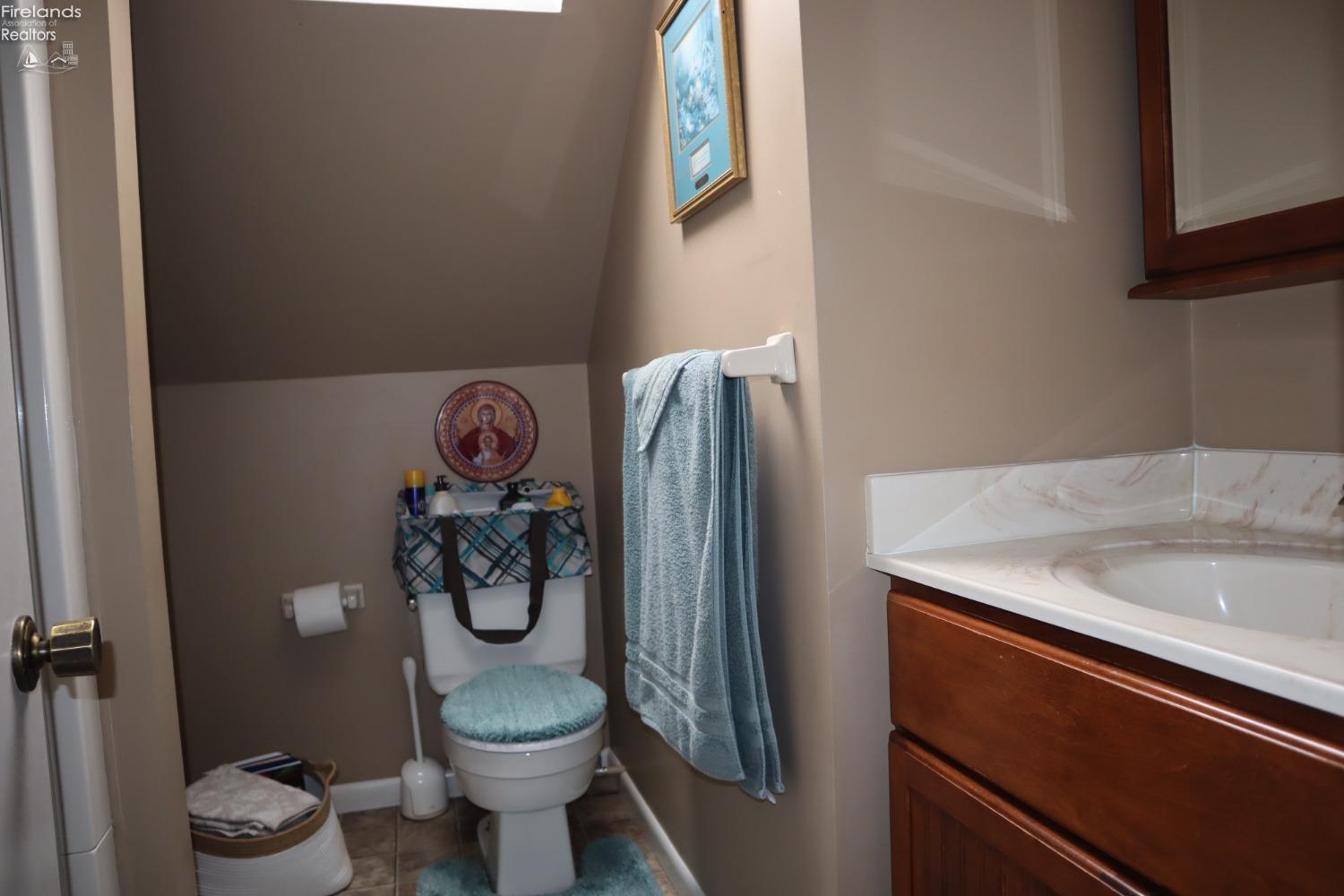 138 S Norwalk Road, Norwalk, Ohio image 22