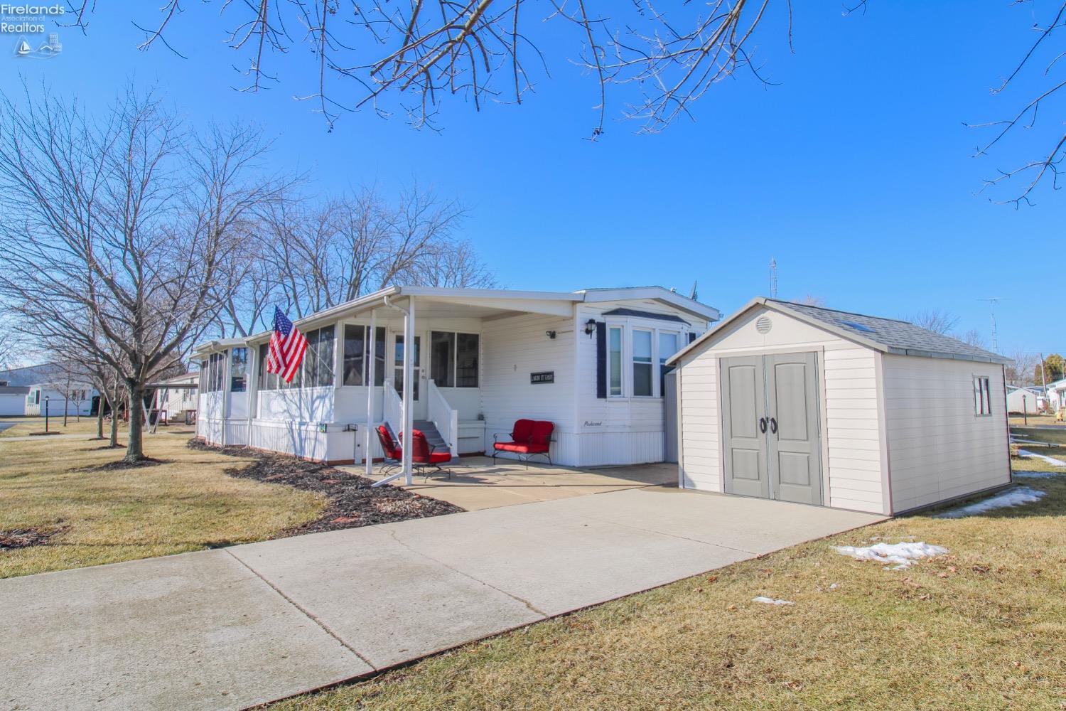 1623 NE Catawba Road #164, Port Clinton, Ohio image 2