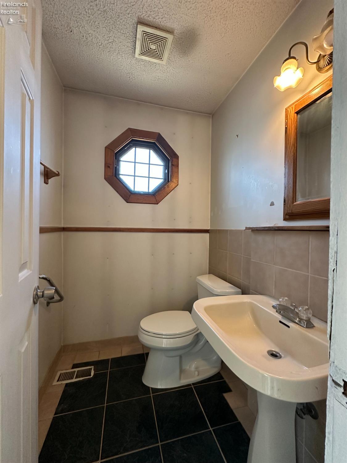 37387 E Giles Rd, Grafton, Ohio image 21