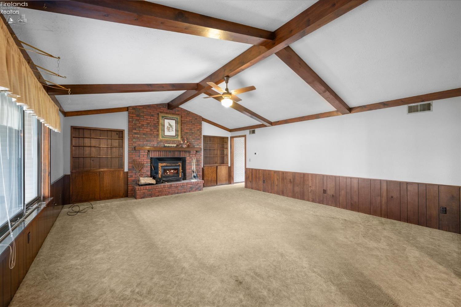 3211 Stonewood Drive, Sandusky, Ohio image 8