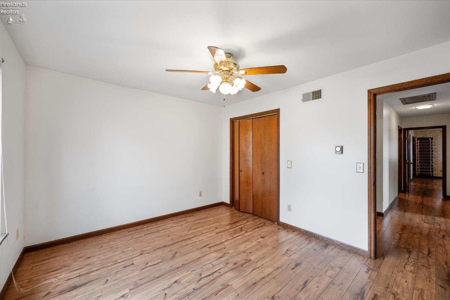 3211 Stonewood Drive, Sandusky, Ohio image 35