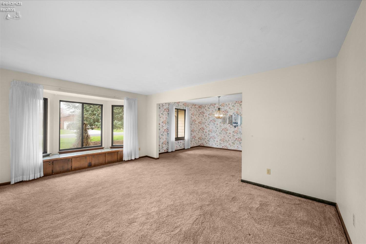3211 Stonewood Drive, Sandusky, Ohio image 20