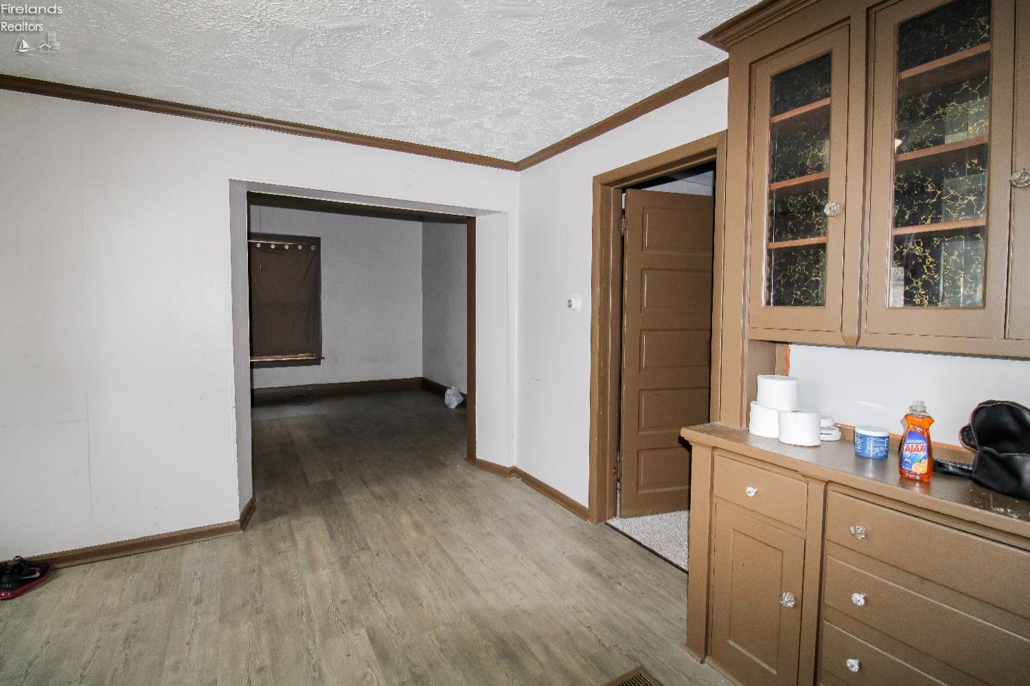 Sandusky, Ohio 44870, United States, ,Residential,Contingent,3653