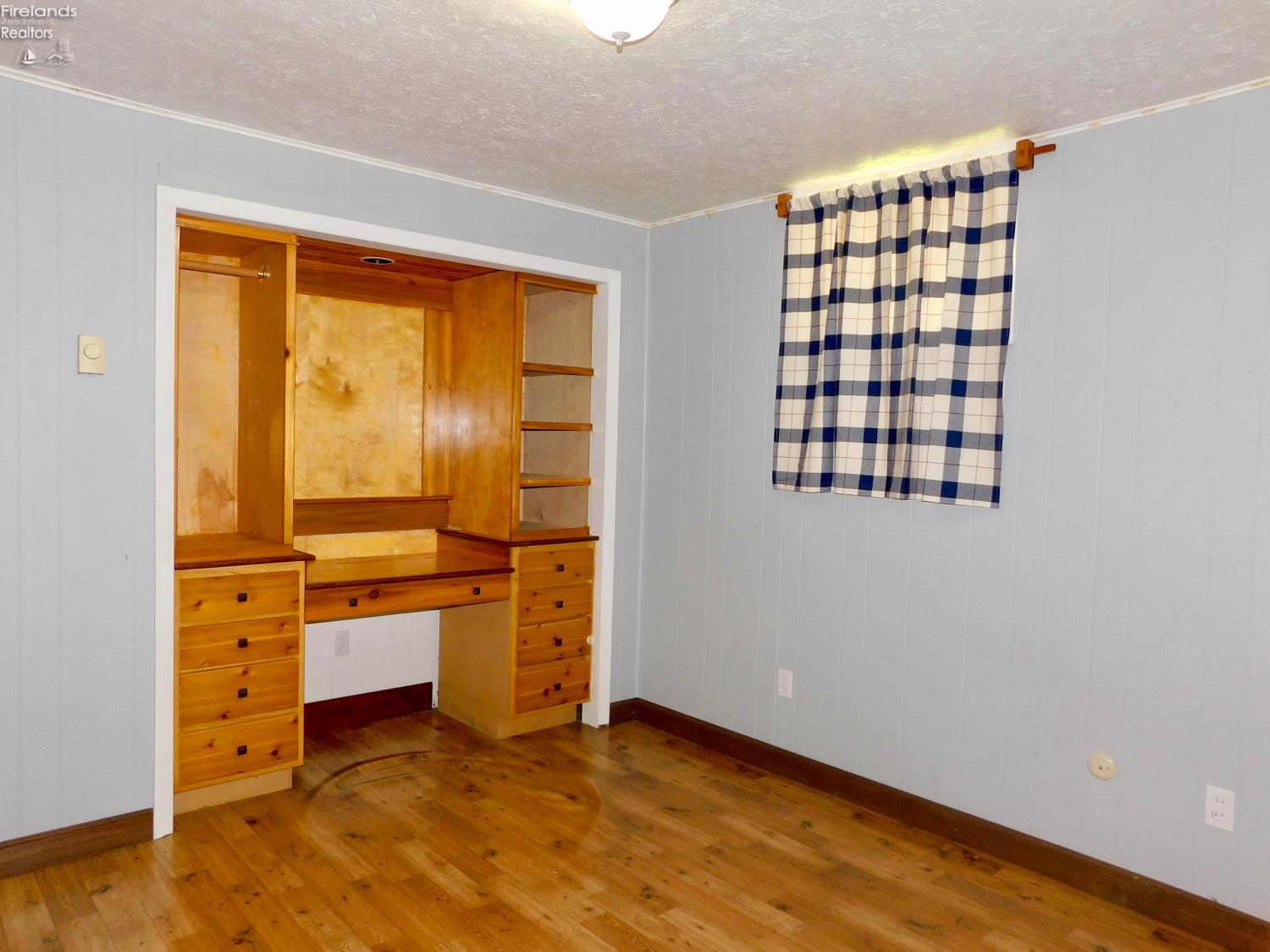 10208 River Road, Huron, Ohio image 36