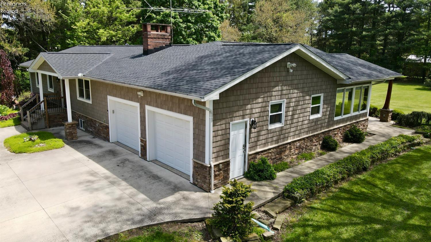 10208 River Road, Huron, Ohio image 3