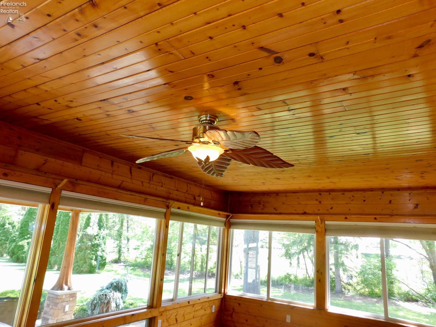 10208 River Road, Huron, Ohio image 23