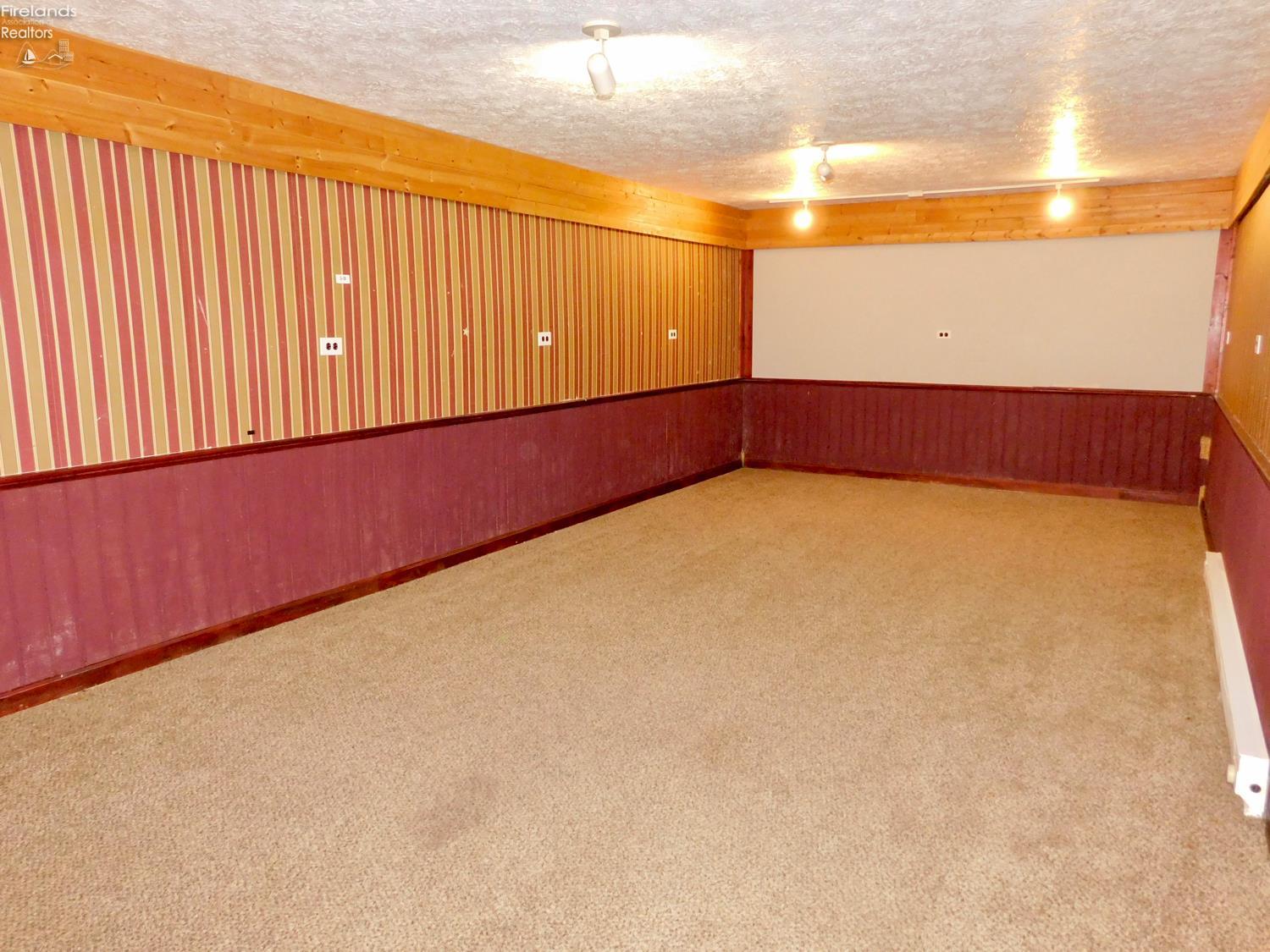 10208 River Road, Huron, Ohio image 41