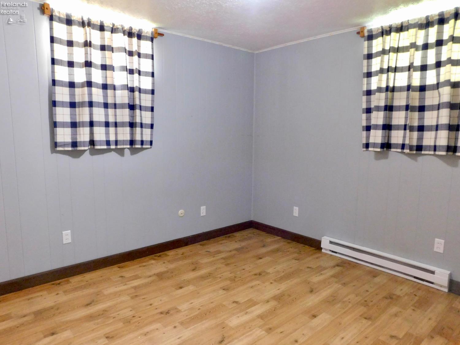 10208 River Road, Huron, Ohio image 37