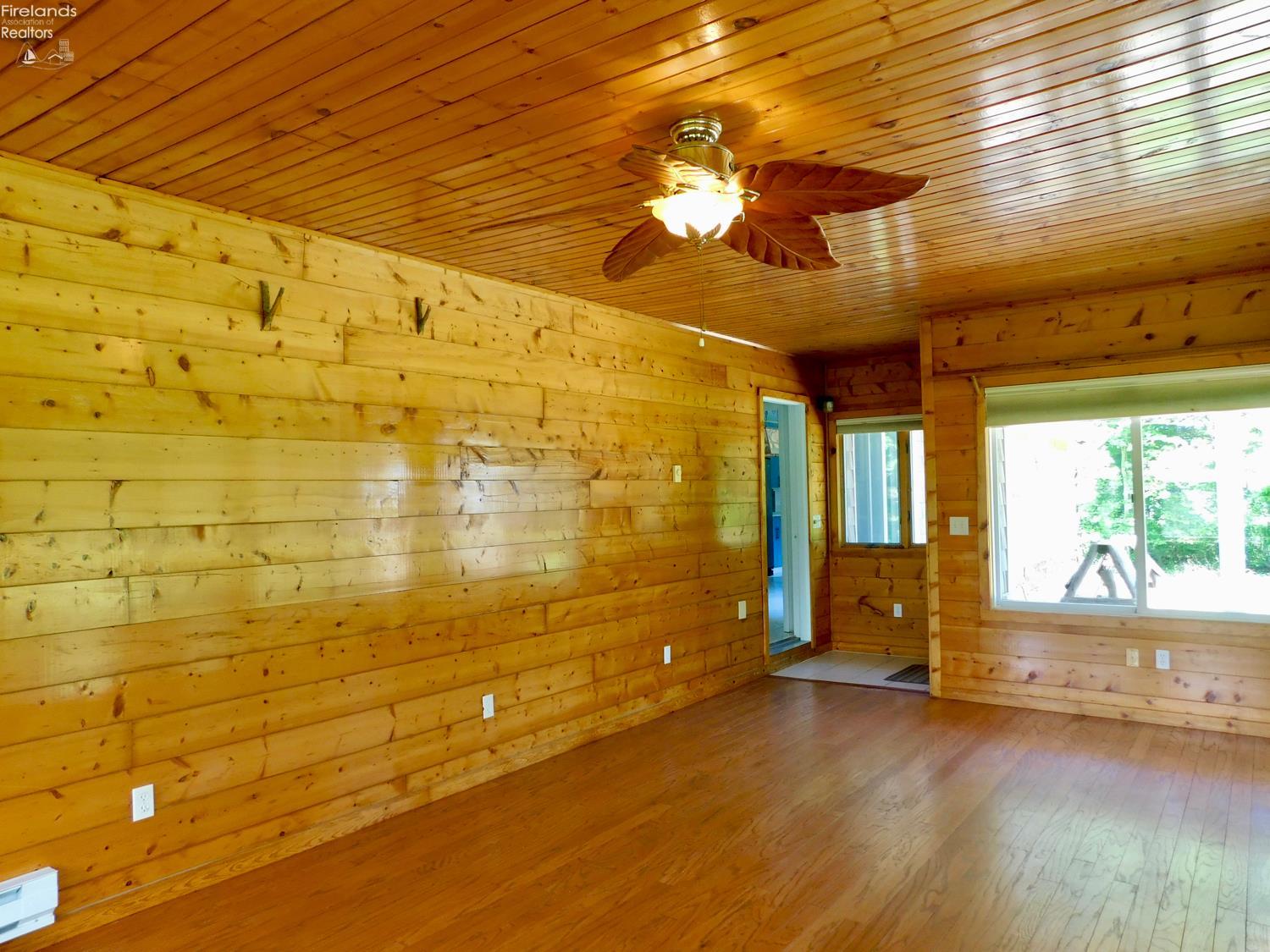 10208 River Road, Huron, Ohio image 21