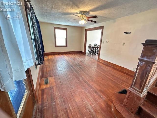 227 W Park Street, Oak Harbor, New Mexico image 18