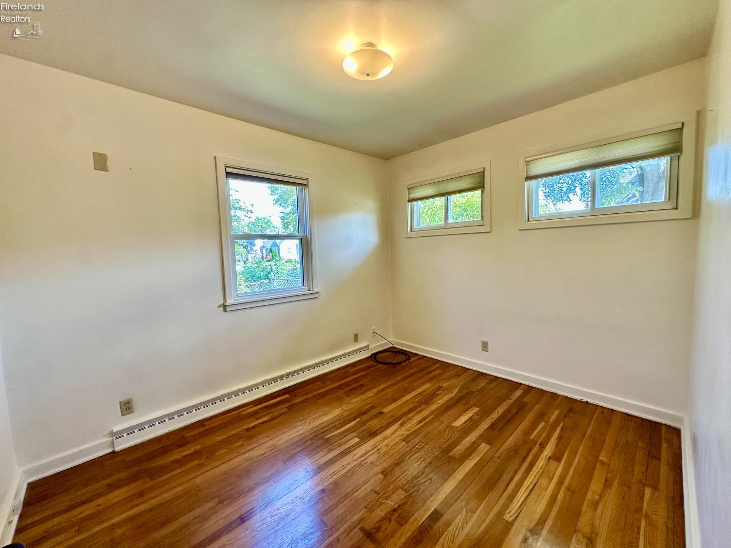 Sandusky, Ohio 44870, United States, 3 Bedrooms Bedrooms, ,1 BathroomBathrooms,Residential,Active,196872