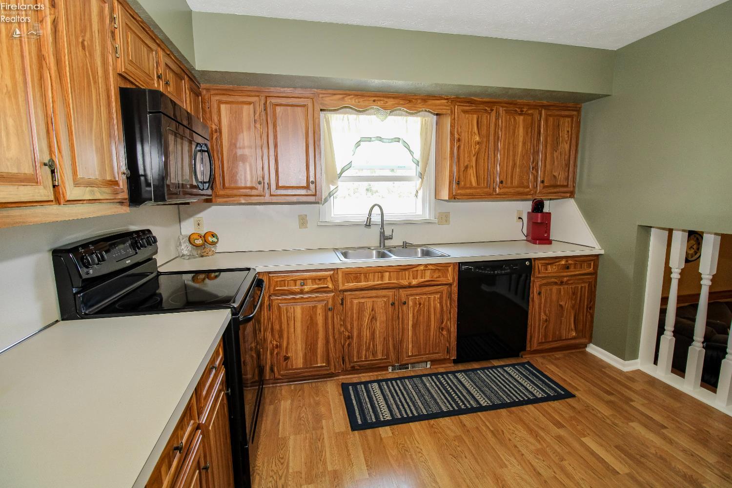 Norwalk, Ohio 44857, United States, 3 Bedrooms Bedrooms, ,2 BathroomsBathrooms,Residential,Contingent,206885