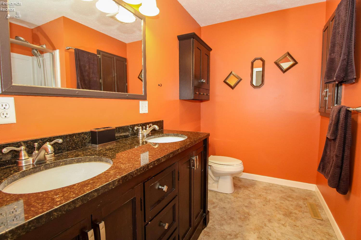 Norwalk, Ohio 44857, United States, 3 Bedrooms Bedrooms, ,2 BathroomsBathrooms,Residential,Contingent,206885