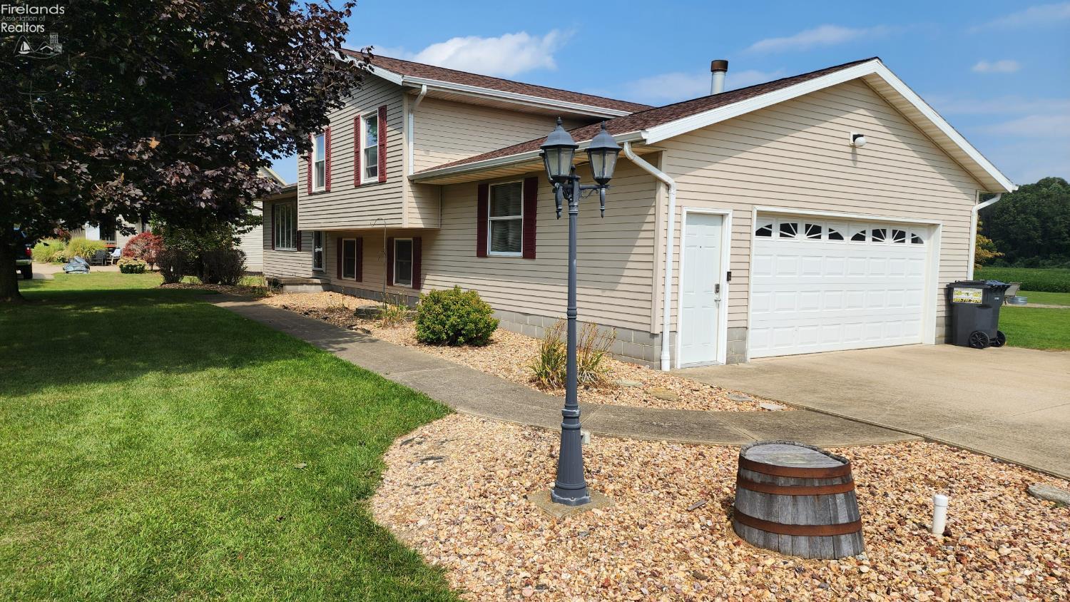 Norwalk, Ohio 44857, United States, 3 Bedrooms Bedrooms, ,2 BathroomsBathrooms,Residential,Contingent,206885