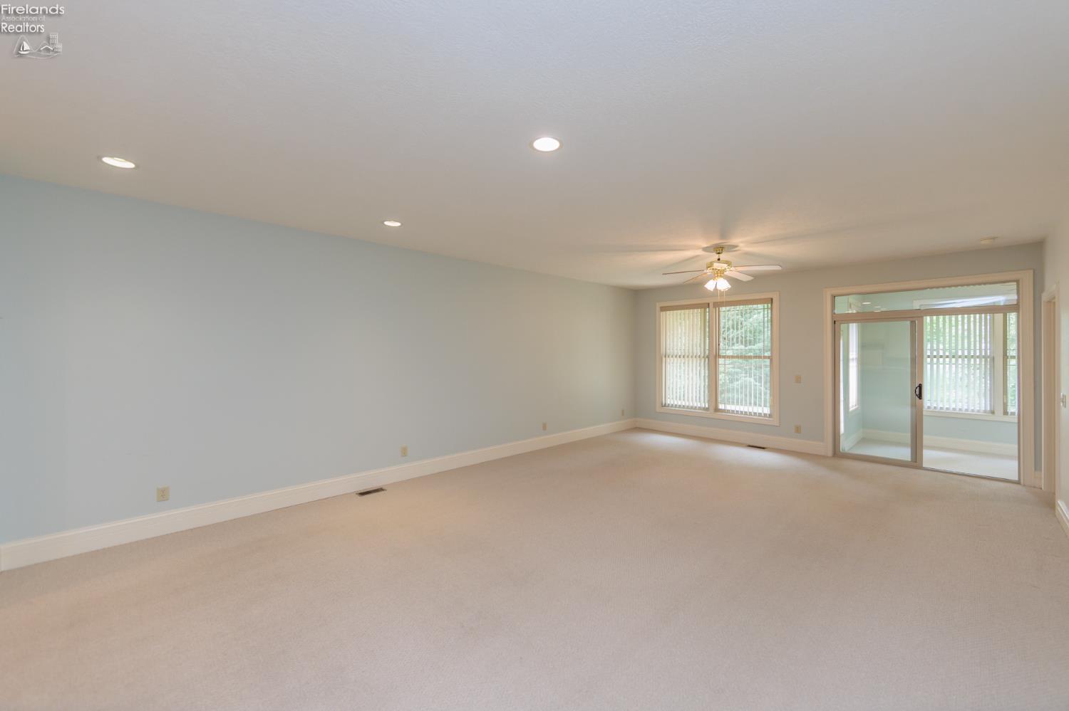 2 N Executive Village Court #B, Norwalk, New Mexico image 15