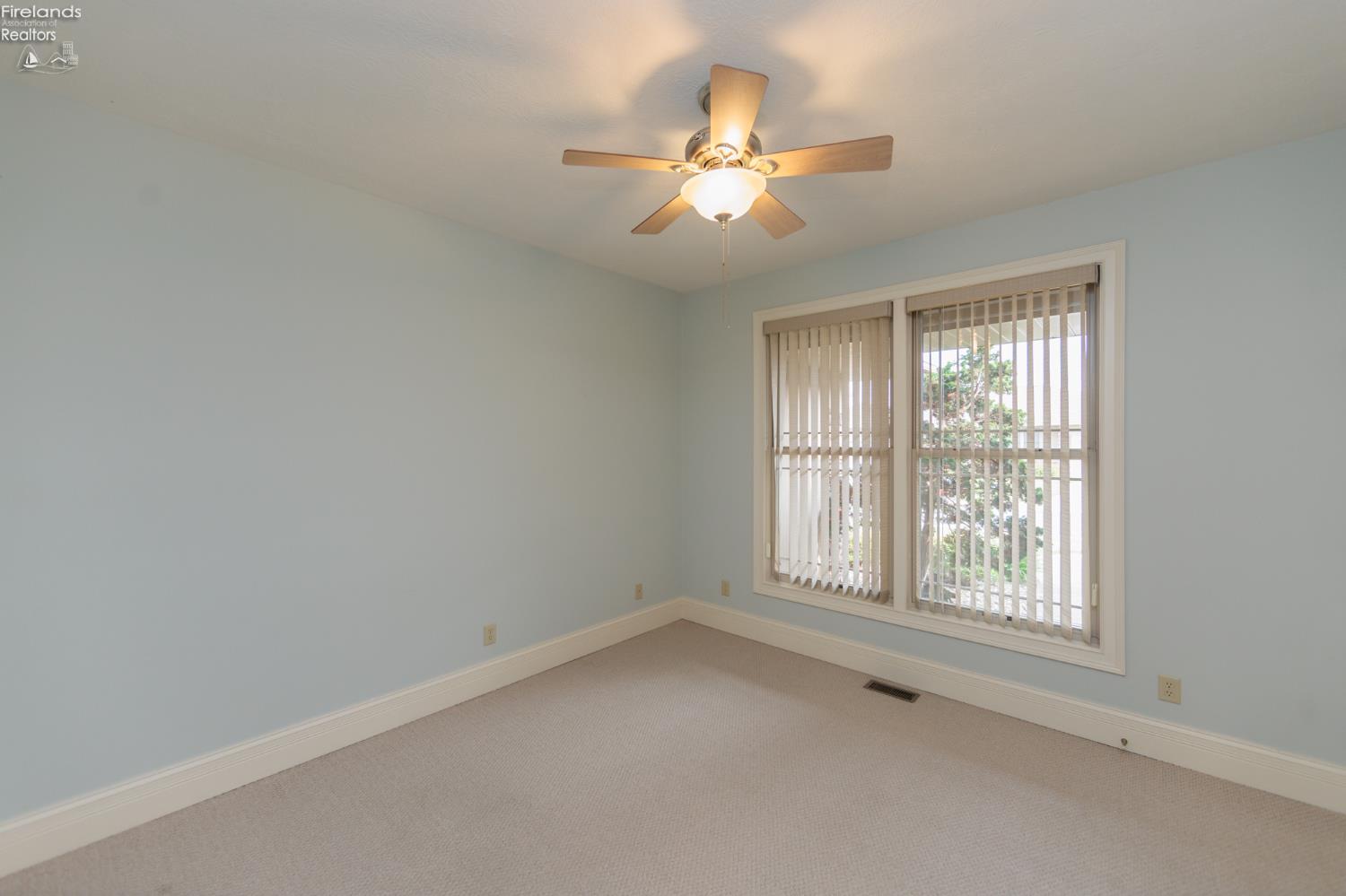 2 N Executive Village Court #B, Norwalk, New Mexico image 24