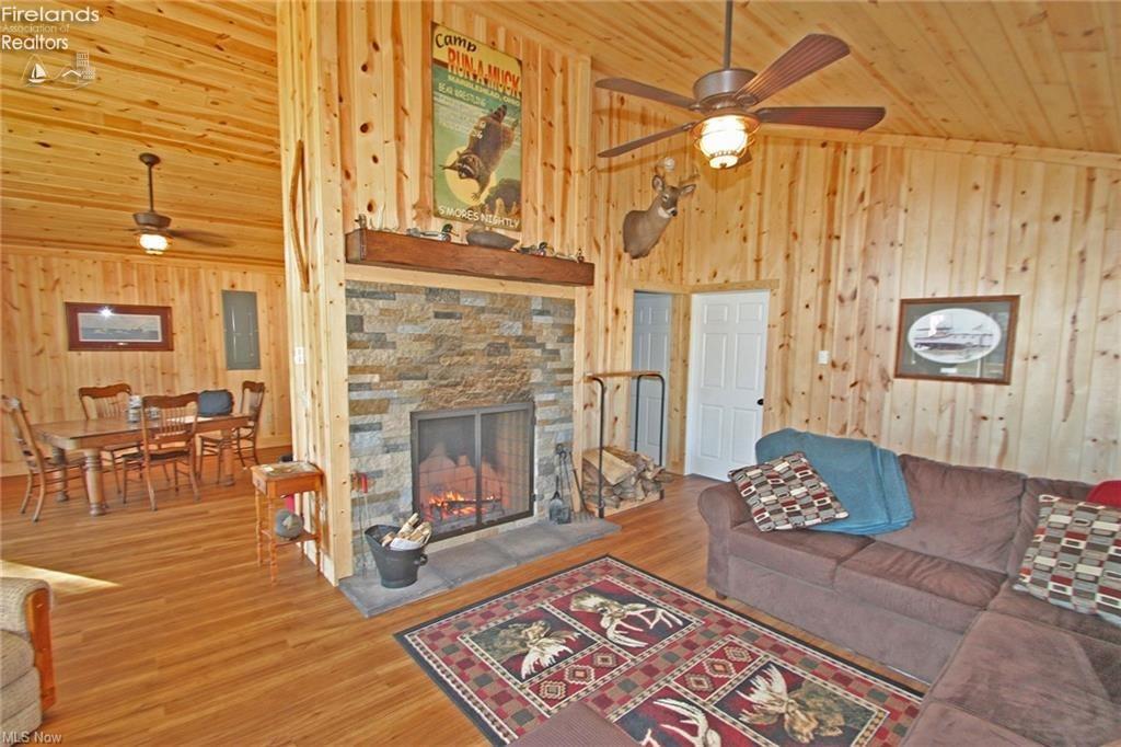 707 Monaghan Road, Kelleys Island, Ohio image 14