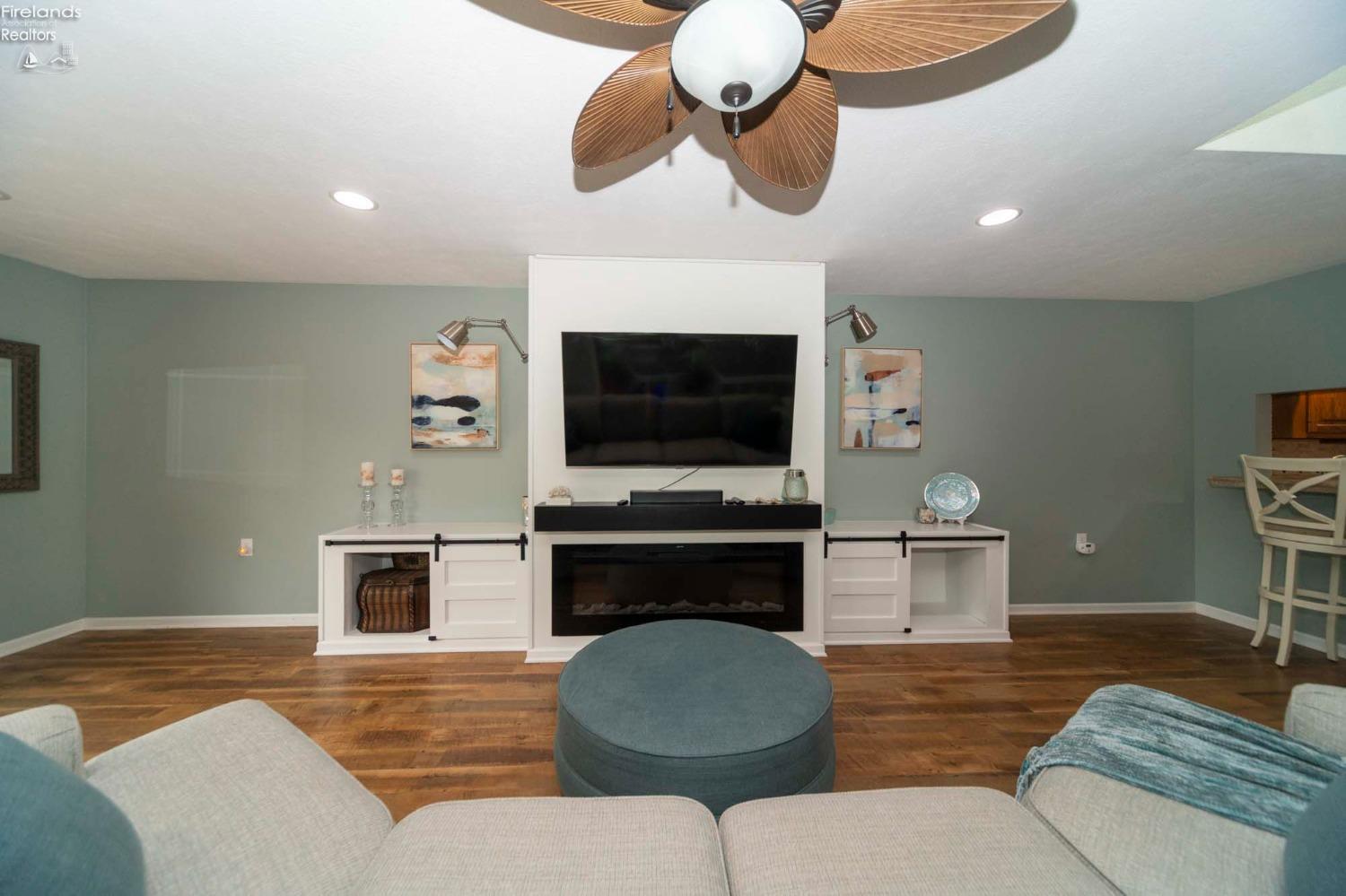 705 S Elizabeth Drive, Huron, Ohio image 14