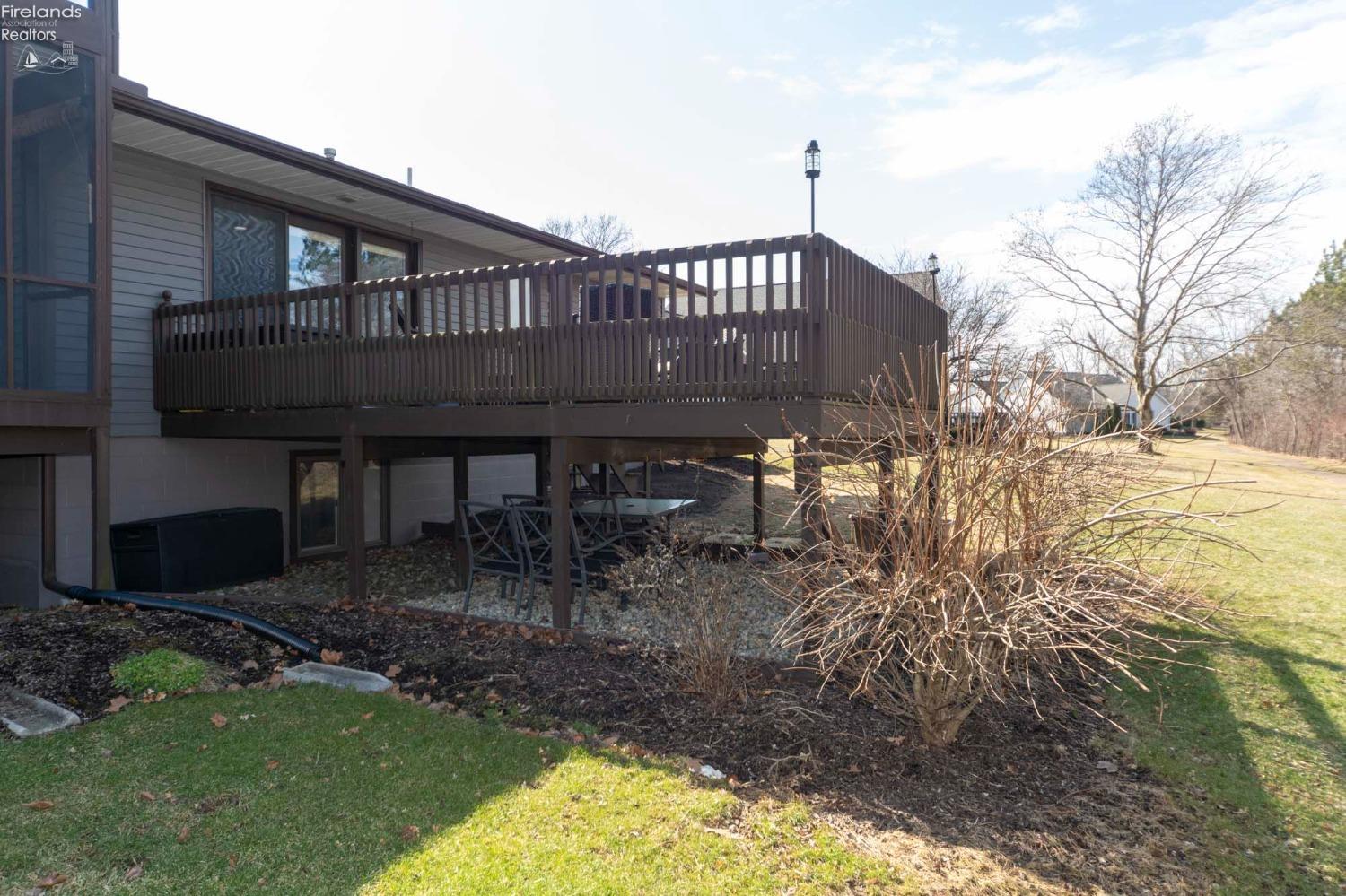 705 S Elizabeth Drive, Huron, Ohio image 45