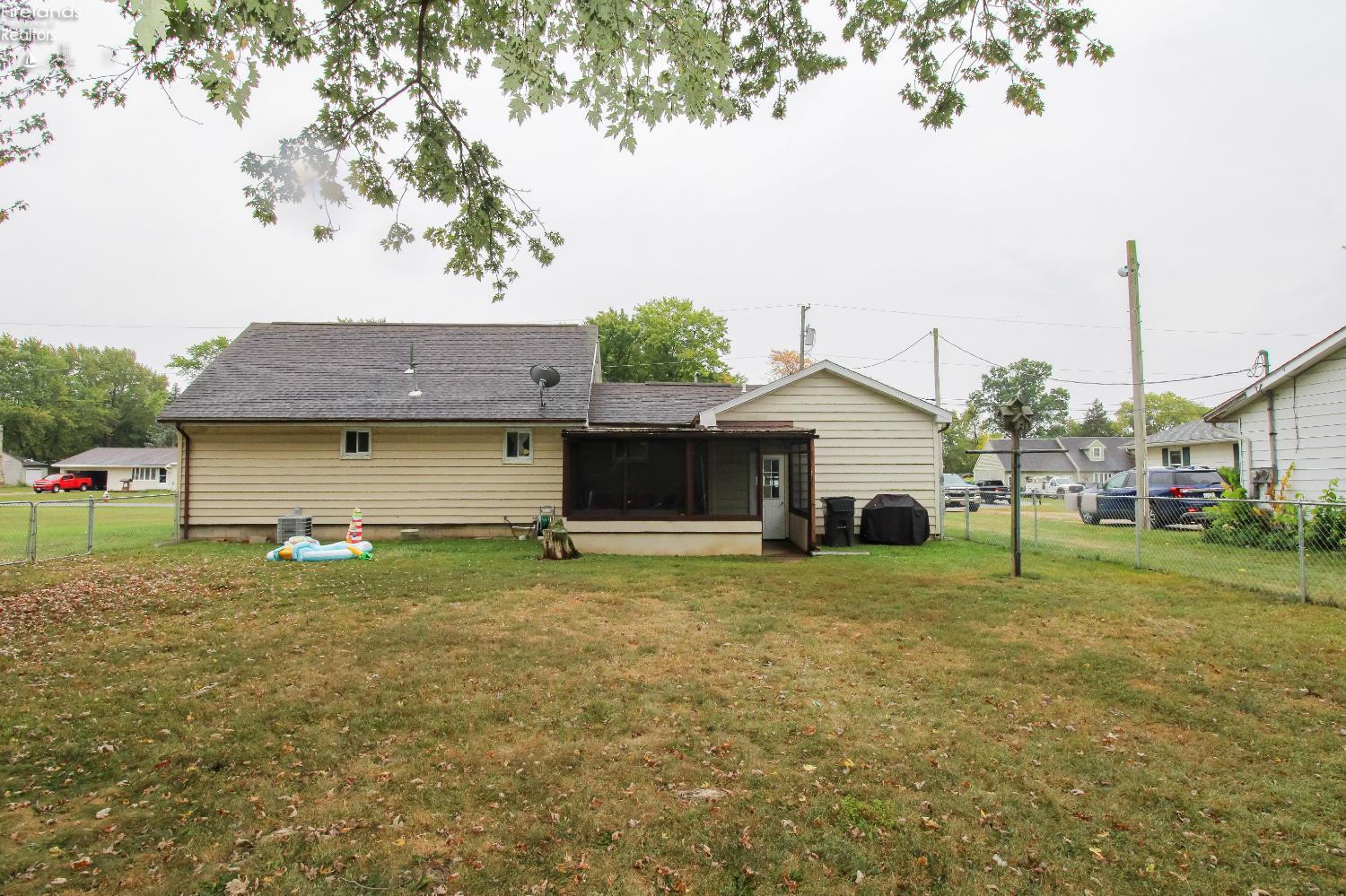 Castalia, Ohio 44824, United States, 3 Bedrooms Bedrooms, ,2 BathroomsBathrooms,Residential,Active,216510