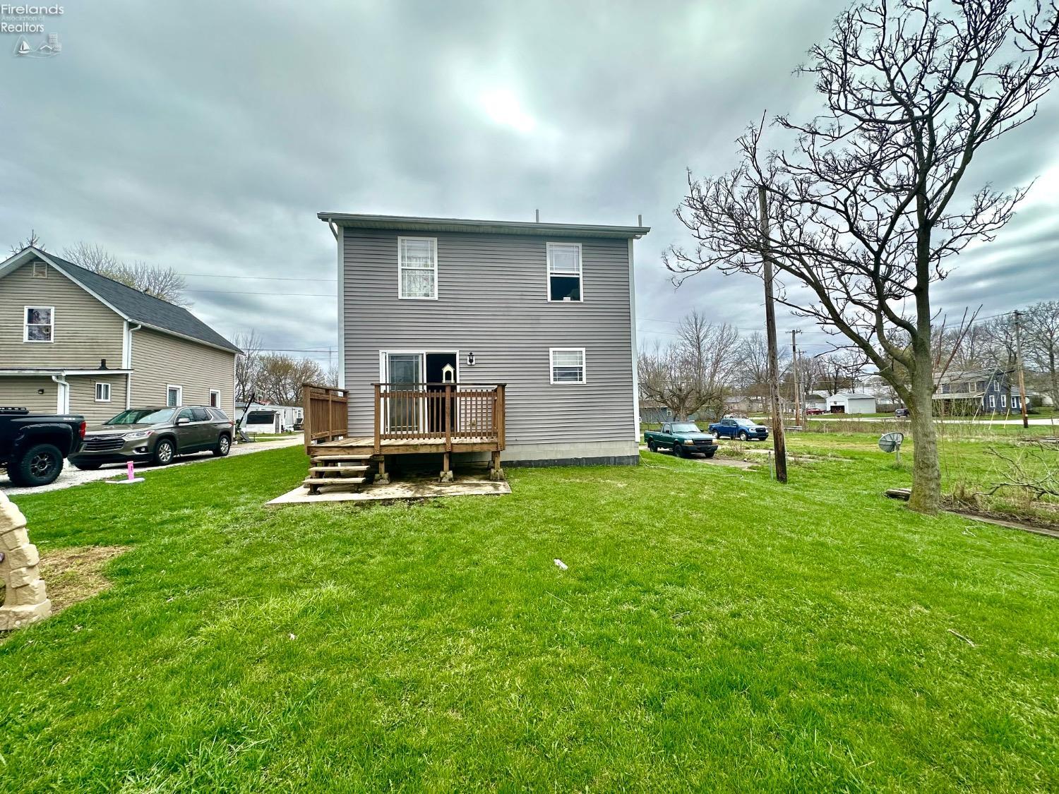 38 S Short Sherman Street, New London, Ohio image 19