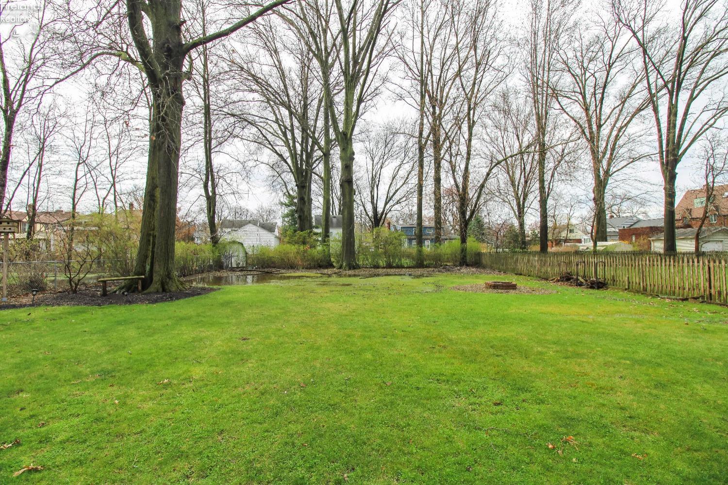 Bay Village, Ohio 44140, United States, 3 Bedrooms Bedrooms, ,2 BathroomsBathrooms,Residential,Active,121088