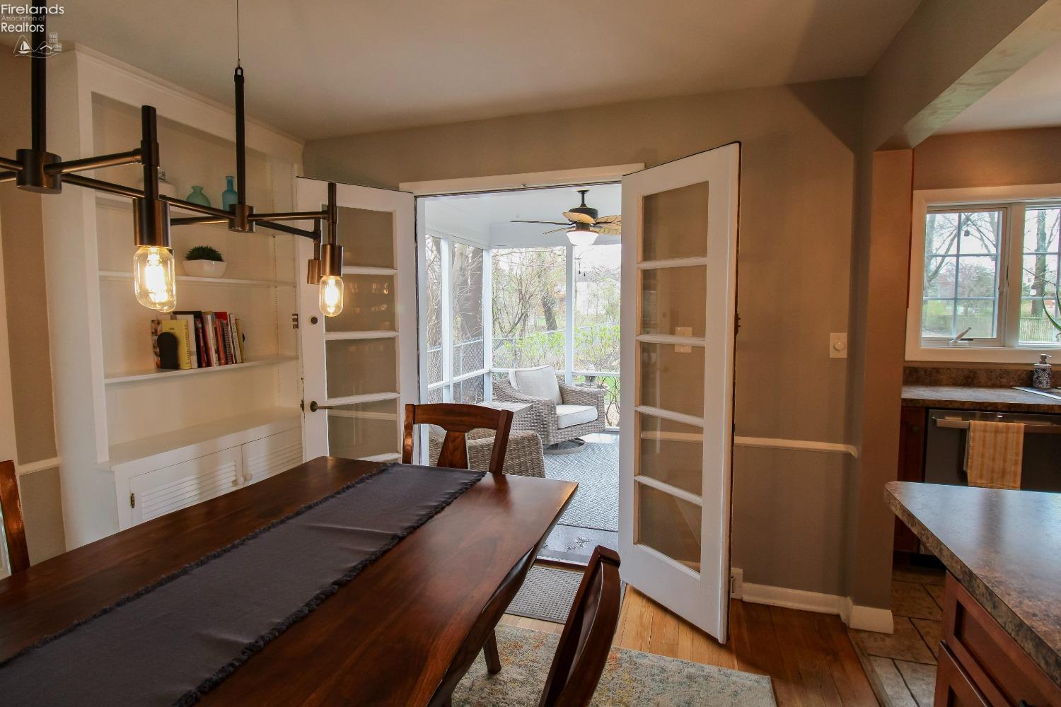 Bay Village, Ohio 44140, United States, 3 Bedrooms Bedrooms, ,2 BathroomsBathrooms,Residential,Active,121088