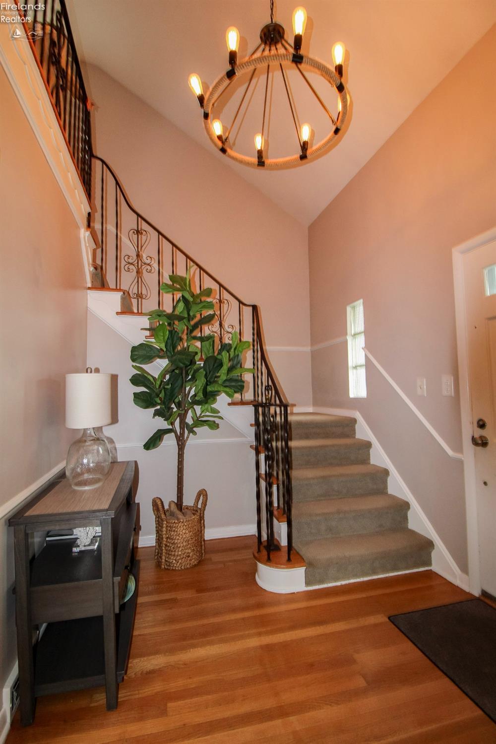 Bay Village, Ohio 44140, United States, 3 Bedrooms Bedrooms, ,2 BathroomsBathrooms,Residential,Active,121088