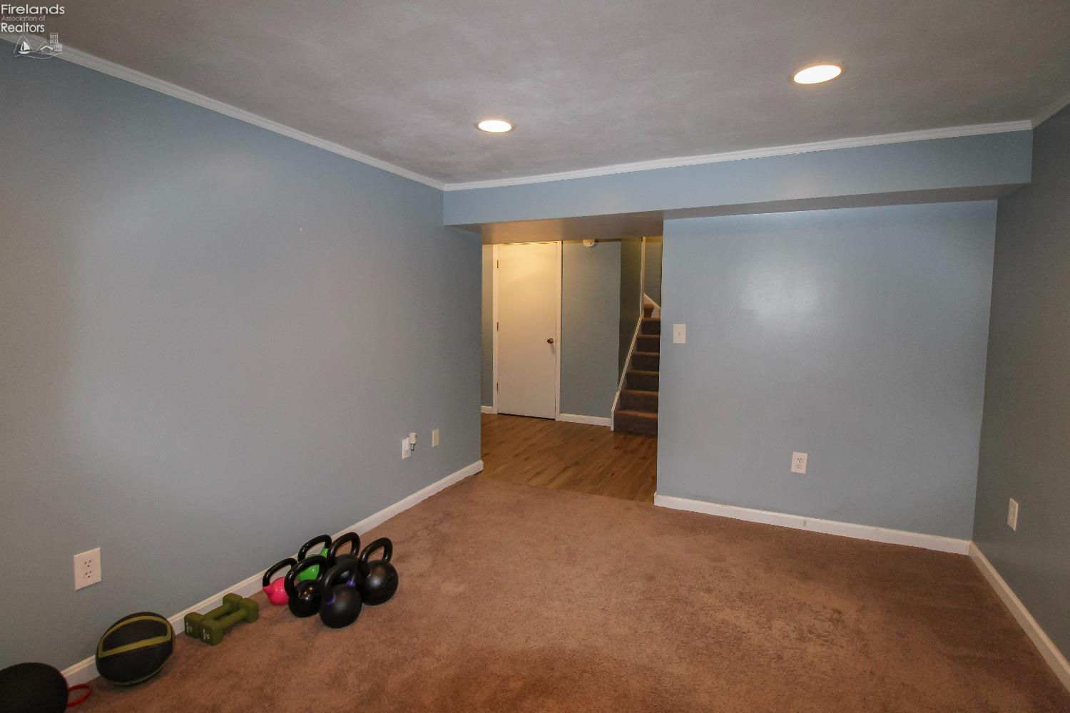 Bay Village, Ohio 44140, United States, 3 Bedrooms Bedrooms, ,2 BathroomsBathrooms,Residential,Active,121088