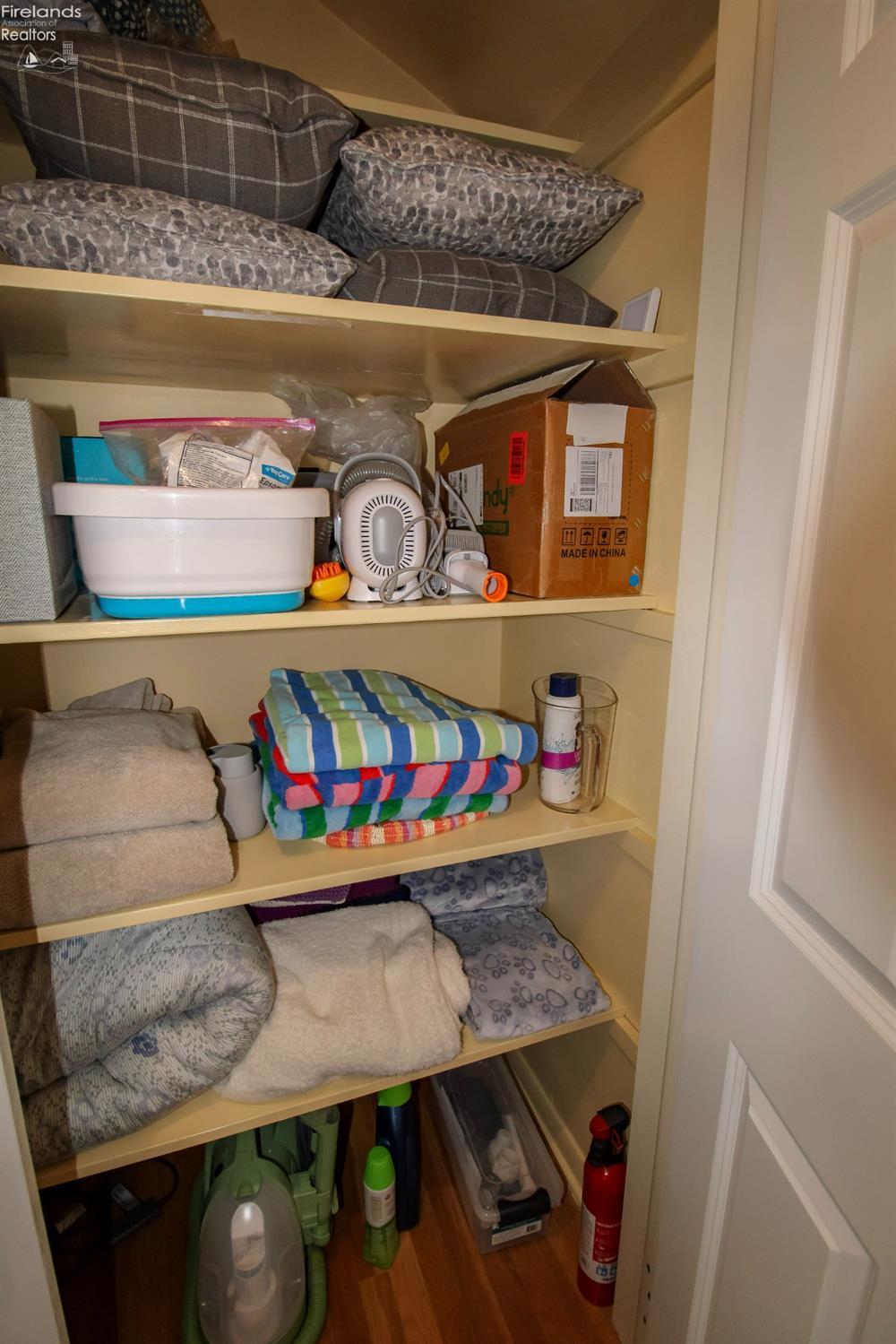 Bay Village, Ohio 44140, United States, 3 Bedrooms Bedrooms, ,2 BathroomsBathrooms,Residential,Active,121088