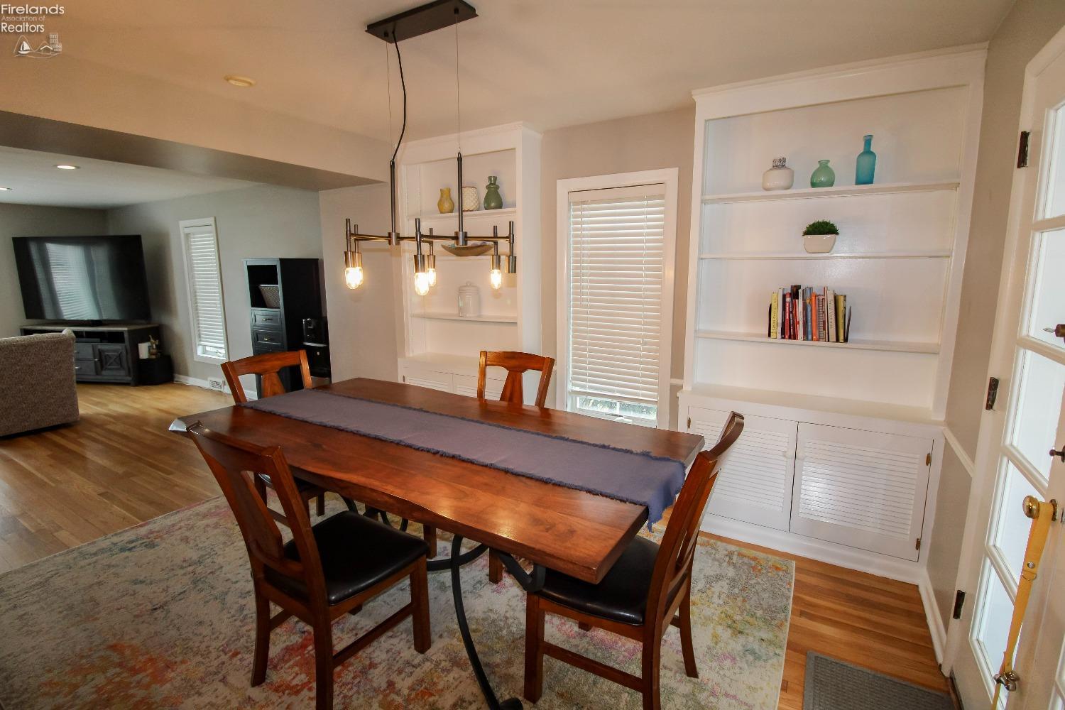 Bay Village, Ohio 44140, United States, 3 Bedrooms Bedrooms, ,2 BathroomsBathrooms,Residential,Active,121088