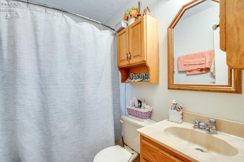 3908 Clinton Avenue, Lorain, New Mexico image 12
