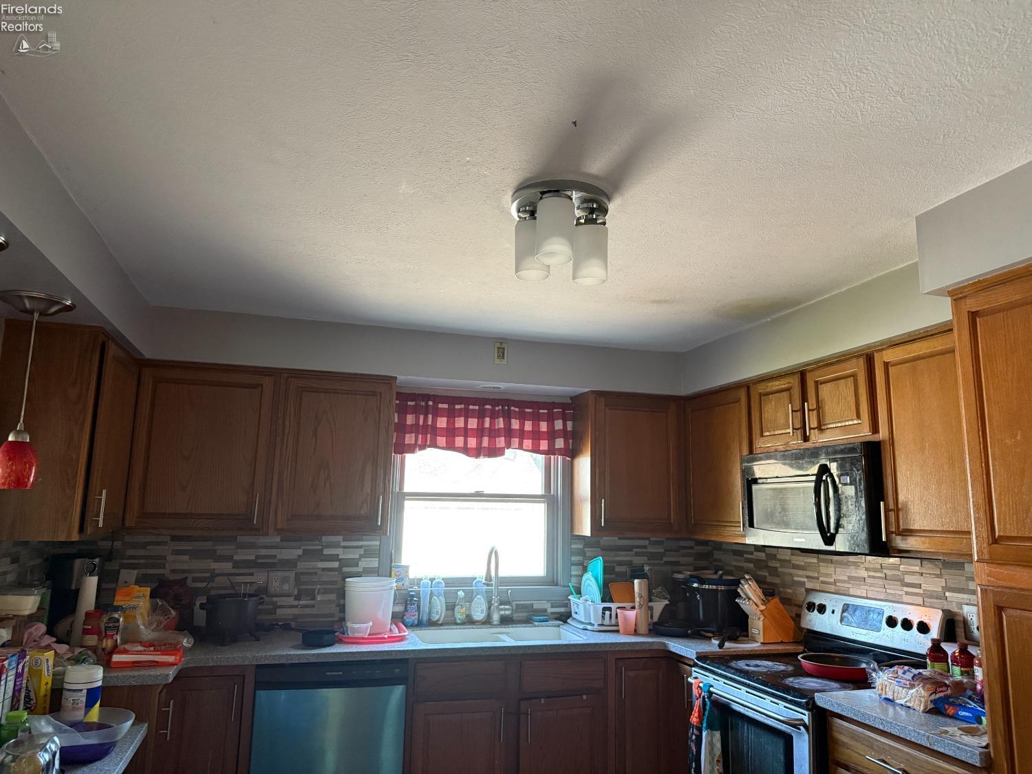 1023 Buckland Avenue, Fremont, Texas image 16