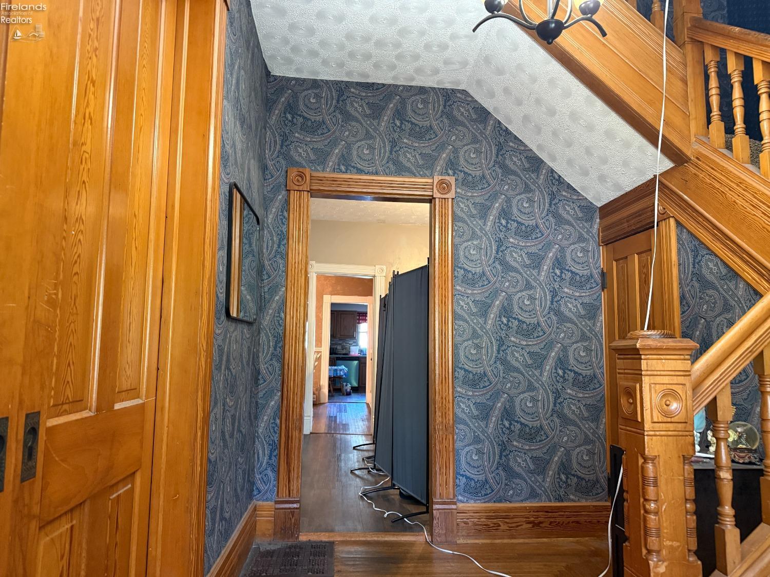1023 Buckland Avenue, Fremont, Texas image 3