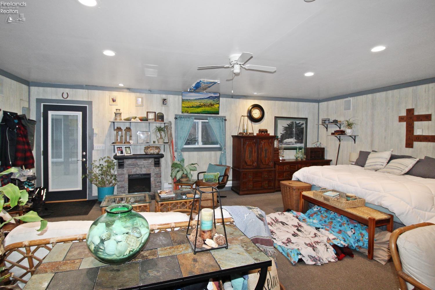 3778 N Cliff Road, Port Clinton, Texas image 26