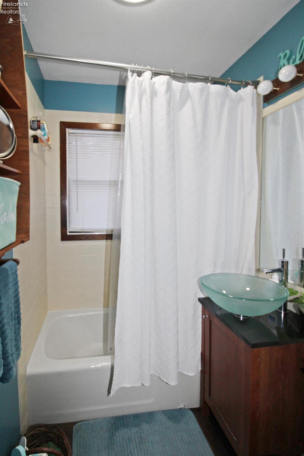 3778 N Cliff Road, Port Clinton, Texas image 12