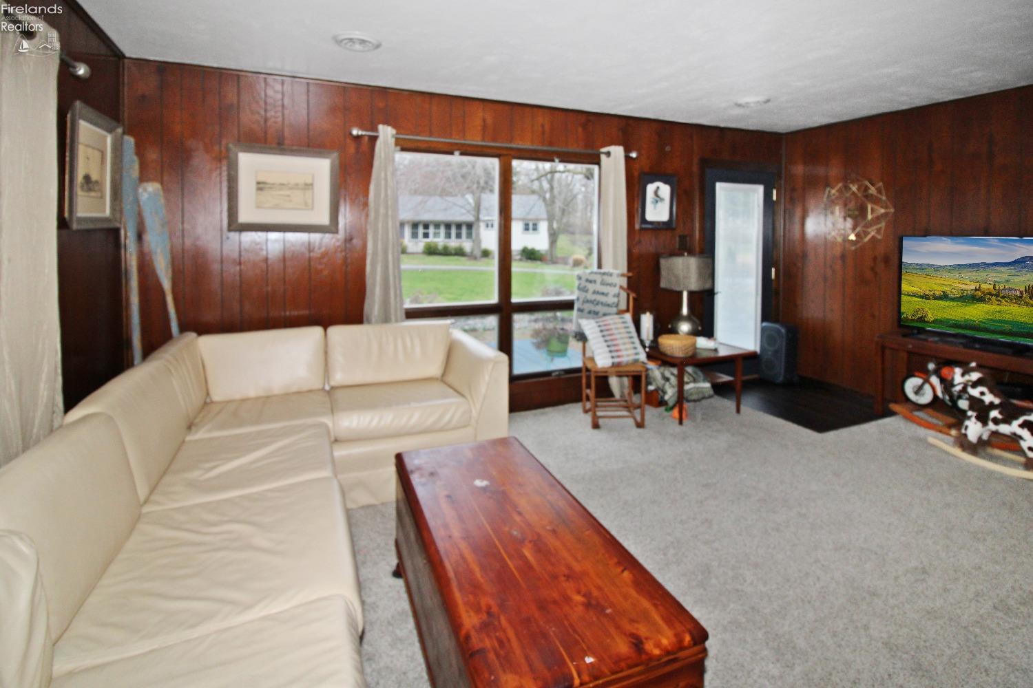 3778 N Cliff Road, Port Clinton, Texas image 16