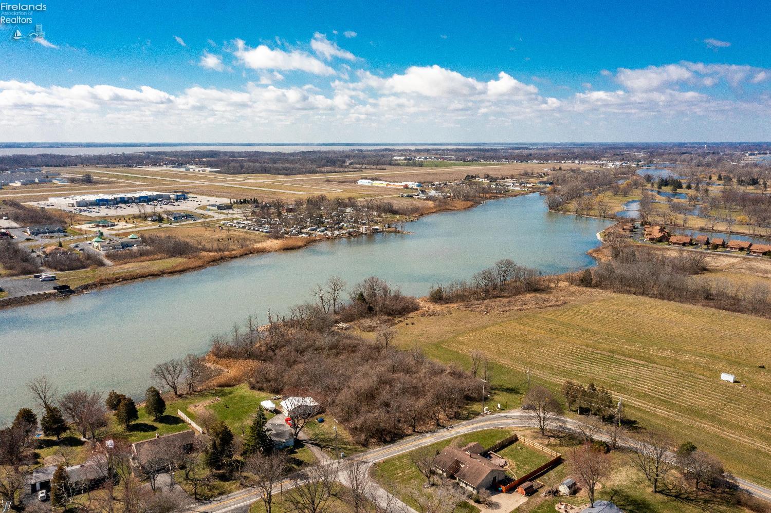 113 W Catawba Road, Port Clinton, Ohio image 17