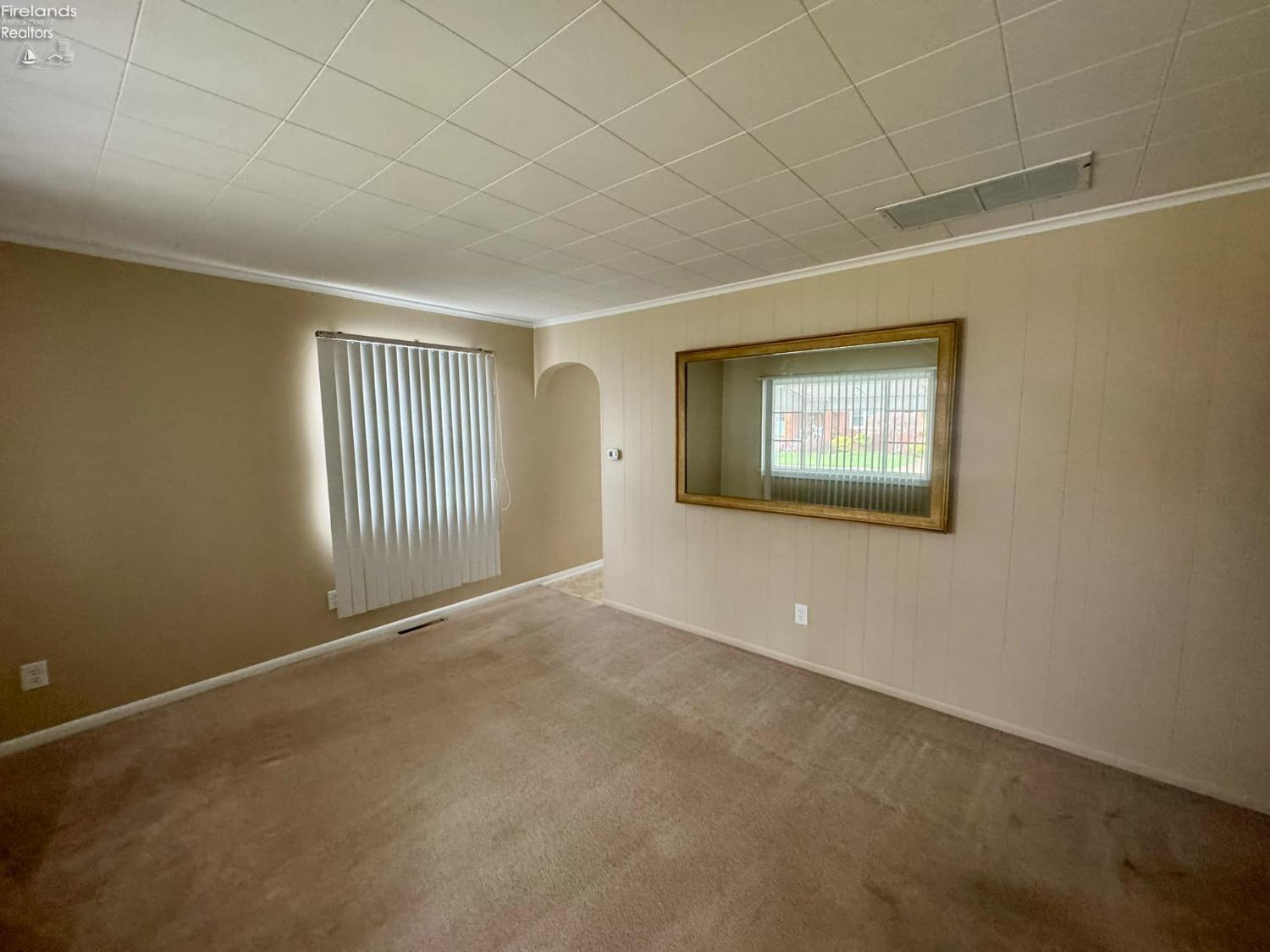 1028 Winnebago Avenue, Sandusky, Ohio image 4