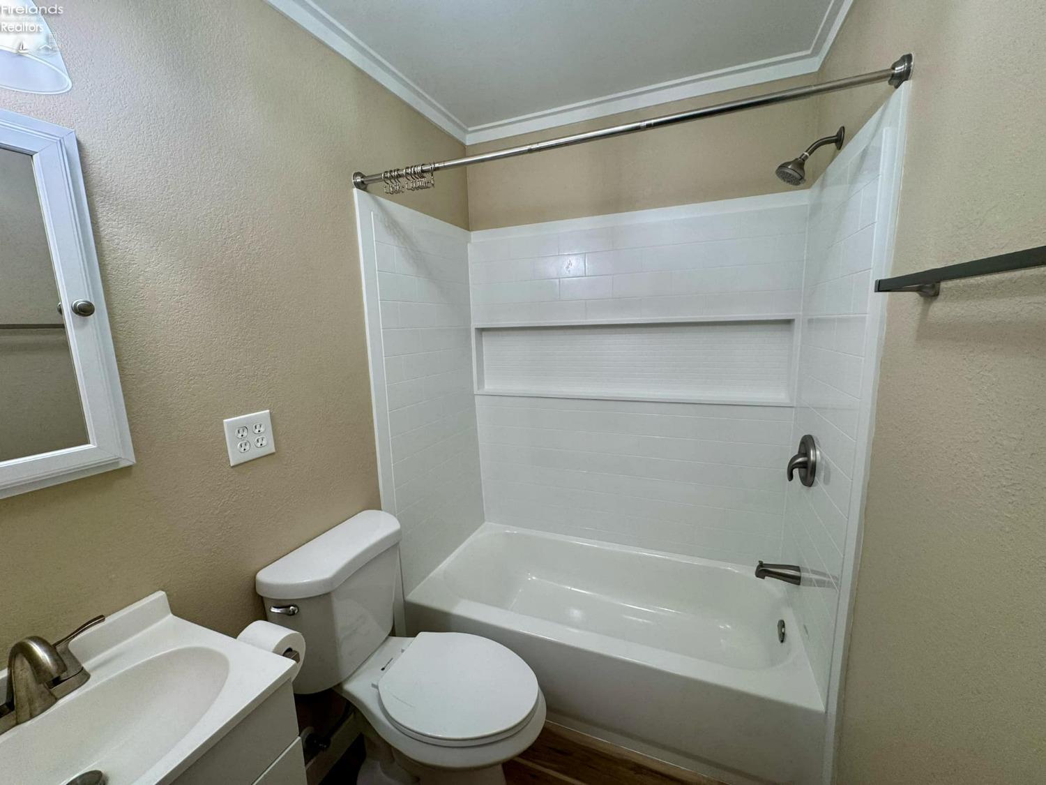 1028 Winnebago Avenue, Sandusky, Ohio image 13